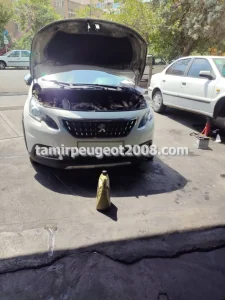 تعمیرگاه تخصصی پژو 2008 تعویض باتری و قطعات برقی